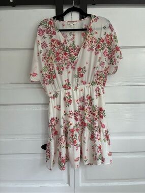 Andree by Unit White Floral mini Summer Dress